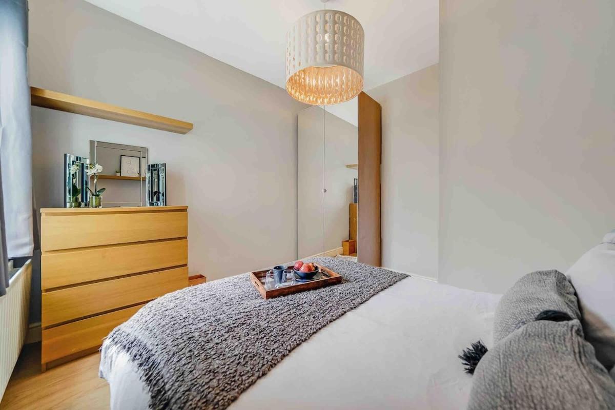 Apartamento Lovely 2-bed Close To Excel And O2 Arena