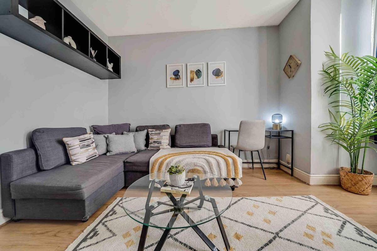 Apartamento Lovely 2-bed Close To Excel And O2 Arena *